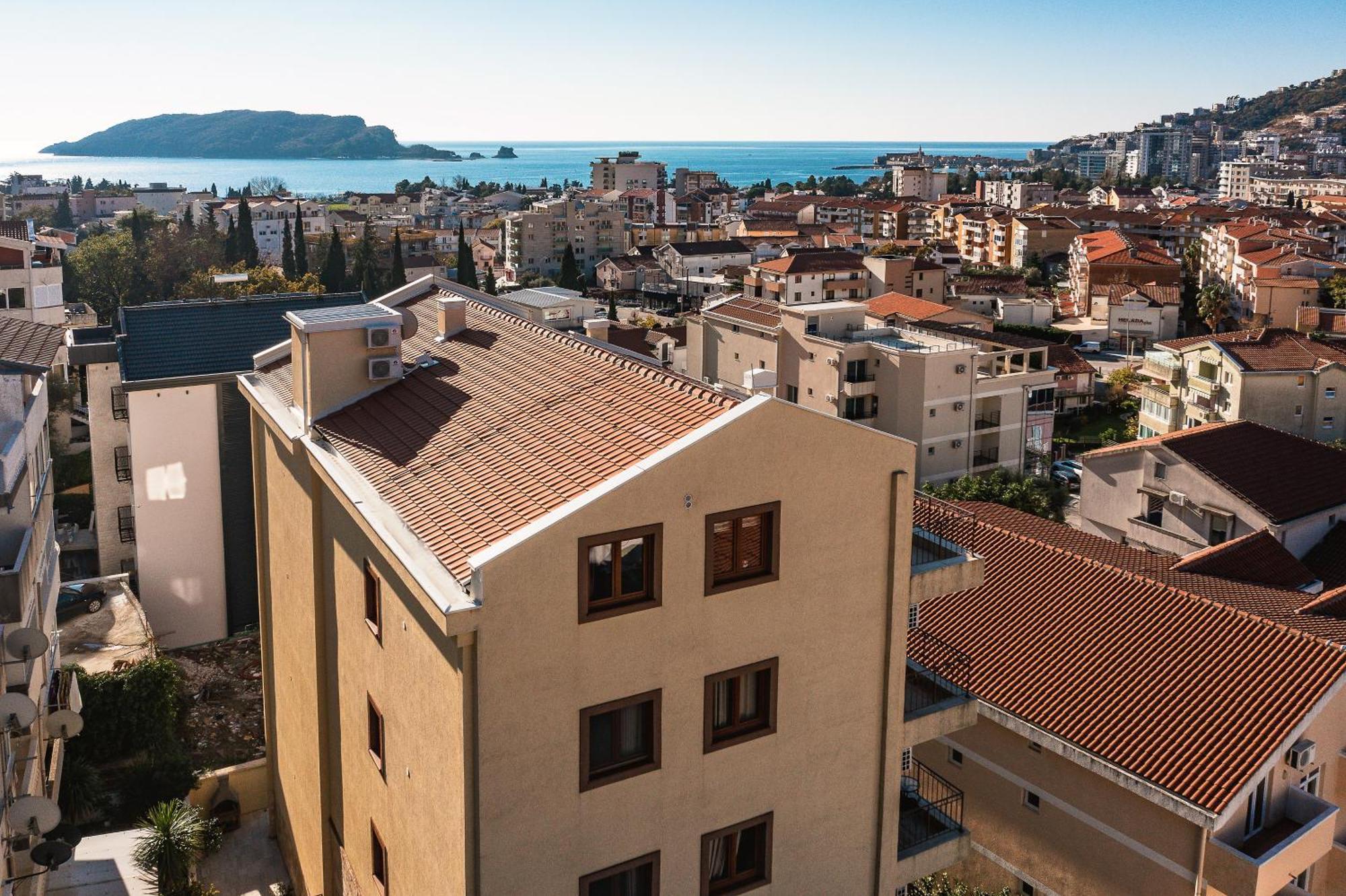 Arvala Apartments Budva Exterior photo