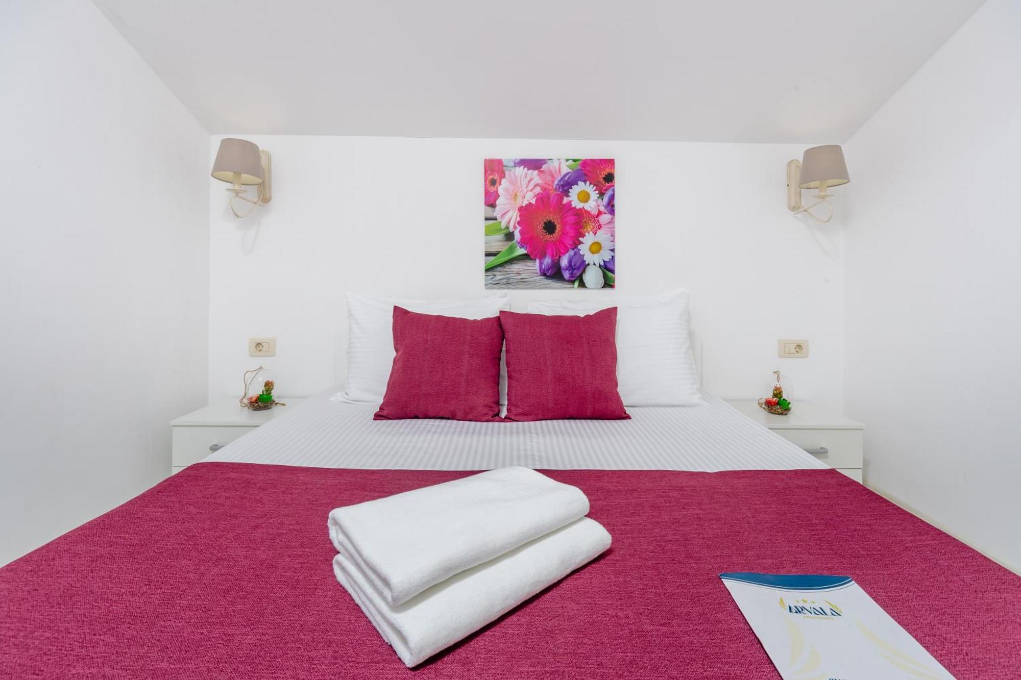 Arvala Apartments Budva Exterior photo
