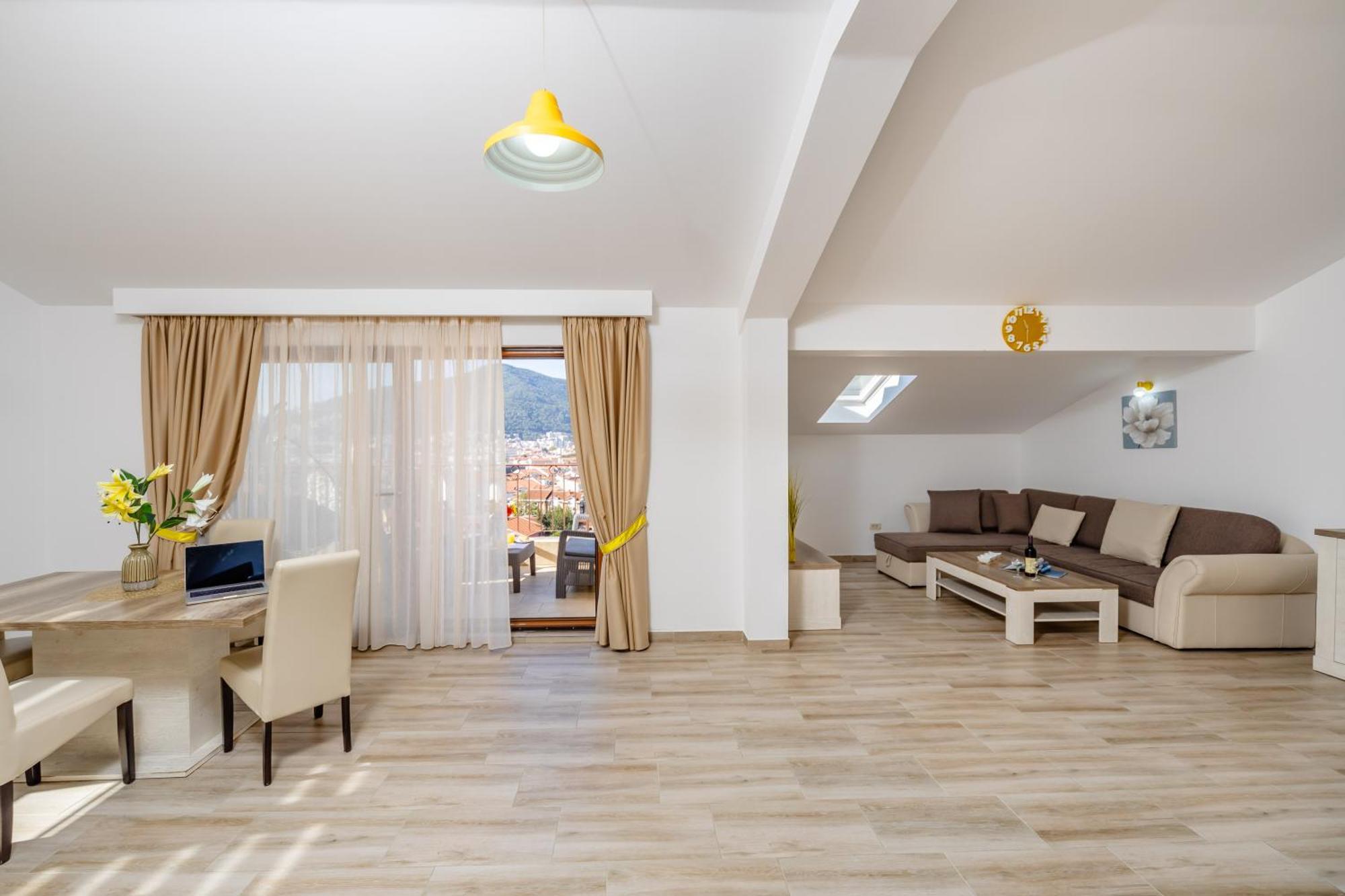 Arvala Apartments Budva Exterior photo